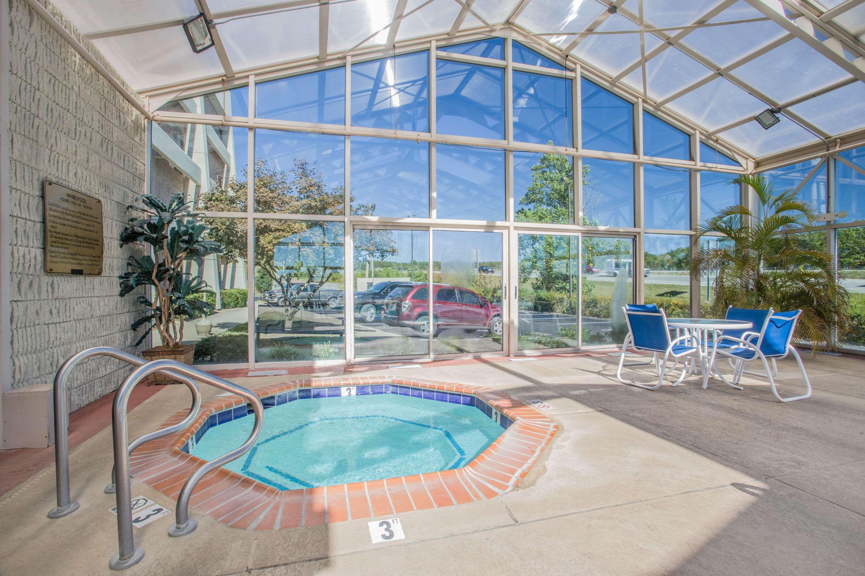 Hotel Baymont By Wyndham Corbin Extérieur photo